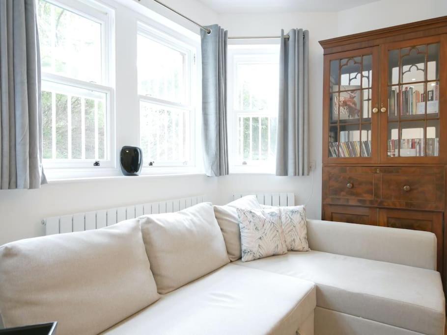 Newly Refurbished 2 Bed Apartment In Paddington Лондон Екстер'єр фото